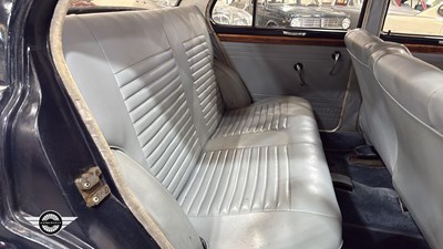 Lot 398 - 1964 SINGER GAZELLE