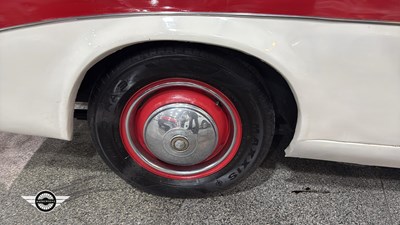 Lot 668 - 1961 SINGER