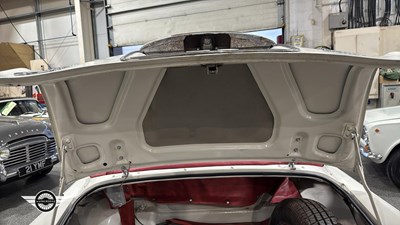 Lot 668 - 1961 SINGER