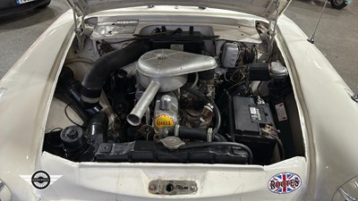 Lot 668 - 1961 SINGER