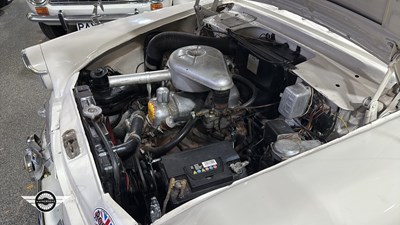 Lot 668 - 1961 SINGER