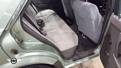 Lot 420 - 1988 NISSAN BLUEBIRD LXD DIESEL