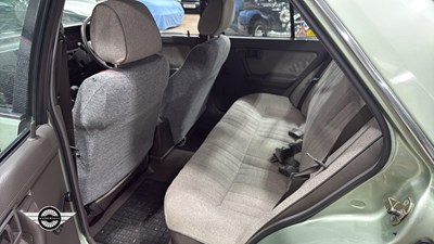 Lot 420 - 1988 NISSAN BLUEBIRD LXD DIESEL