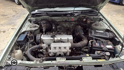 Lot 420 - 1988 NISSAN BLUEBIRD LXD DIESEL