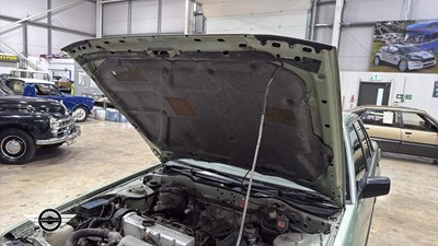 Lot 420 - 1988 NISSAN BLUEBIRD LXD DIESEL