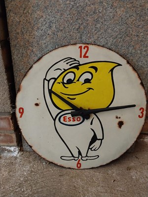 Lot 527 - HAND PAINTED MR DRIP CLOCK 18" DIA