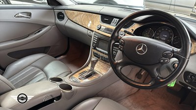Lot 582 - 2007 MERCEDES CLS 320 CDI AUTO
