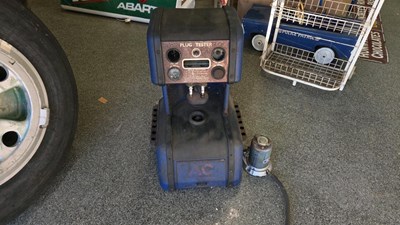 Lot 57 - SPARK PLUG TESTER & PLUG CLEANER