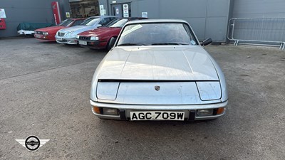 Lot 144 - 1978 PORSCHE 924