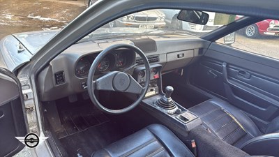 Lot 144 - 1978 PORSCHE 924