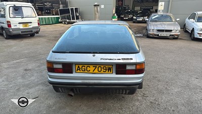 Lot 144 - 1978 PORSCHE 924