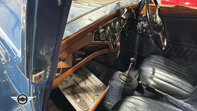 Lot 892 - 1937 ROVER