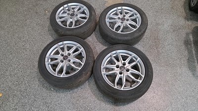 Lot 508 - SET OF 4 , 4 STUD ALLOY WHEELS 6.5JX16 H2 195/55 R16
