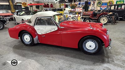 Lot 139 - 1960 TRIUMPH TR3