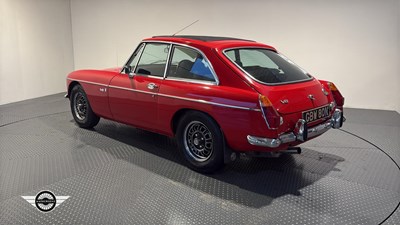 Lot 42 - 1974 MG B GT V8