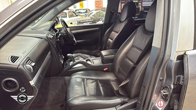 Lot 46 - 2003 PORSCHE CAYENNE S TIPTRONIC