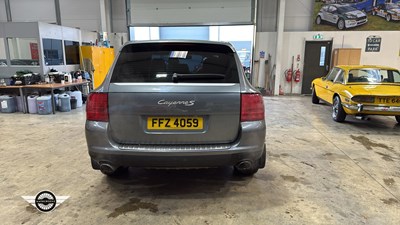 Lot 46 - 2003 PORSCHE CAYENNE S TIPTRONIC