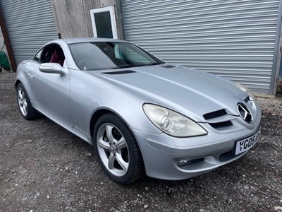 Lot 352 - 2005 MERCEDES SLK350 AUTO