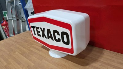 Lot 367 - TEXACO PLASTIC PUMP GLOBE