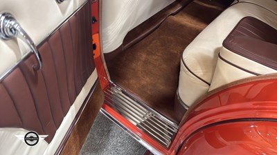 Lot 586 - 1942 BUICK SPECIAL