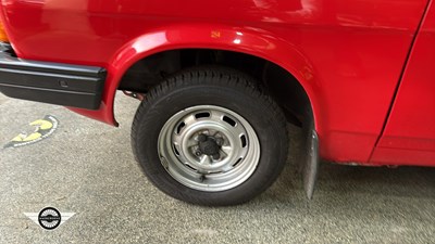 Lot 74 - 1983 MORRIS 440