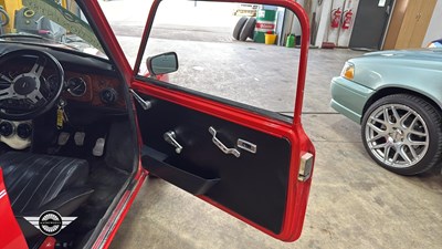 Lot 10 - 1990 ROVER MINI MAYFAIR