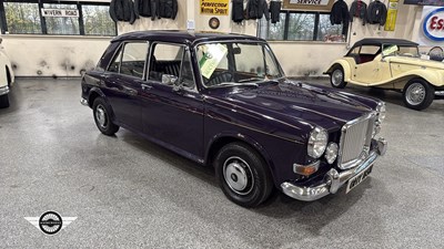 Lot 708 - 1973 VANDEN PLAS 1300 PRINCESS AUTO
