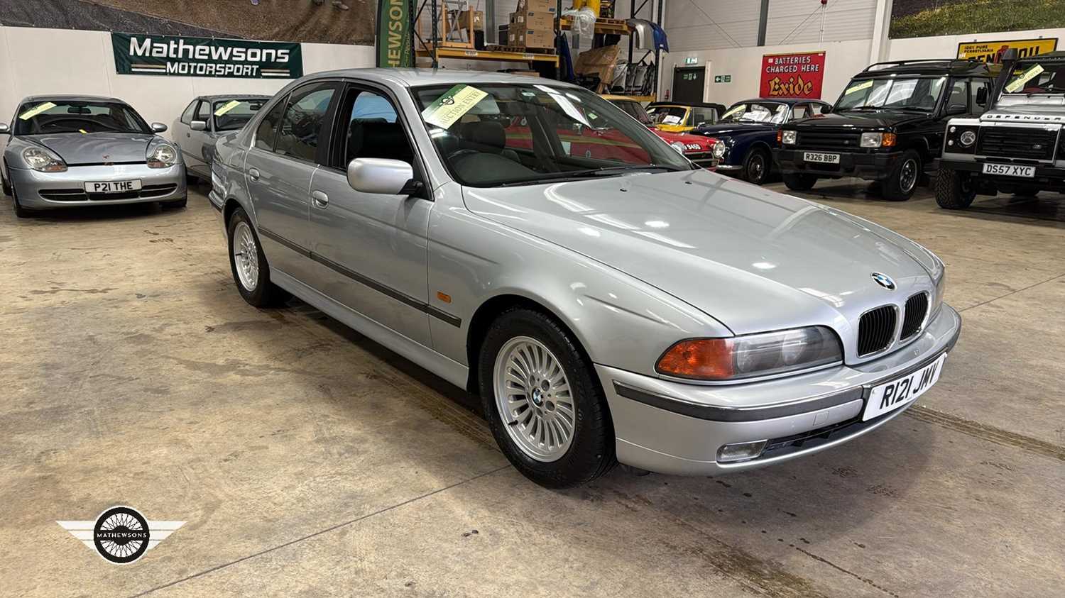 Lot 46 - 1998 BMW 523I SE AUTO