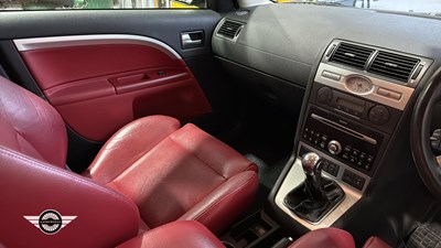 Lot 62 - 2004 FORD MONDEO ESTATE ST220