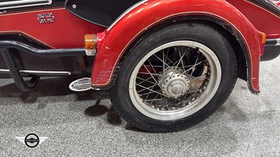 Lot 114 - 1981 MOTO GUZZI WITH WATSONIAN GP SIDECAR