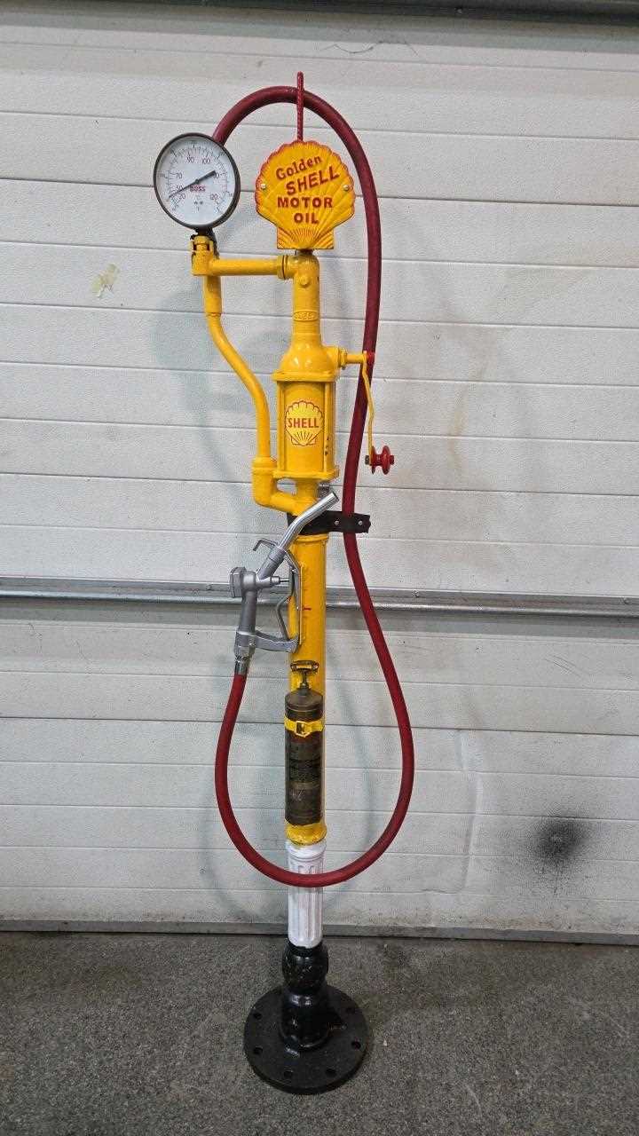 Lot 99 - SHELL REPRODUCTION PUMP