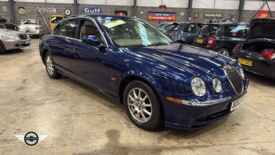 Lot 266 - 2003 JAGUAR S-TYPE V6 AUTO