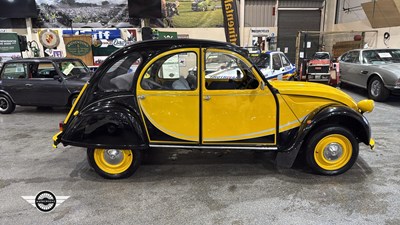 Lot 284 - 1988 CITROEN 2 CV6 SPECIAL