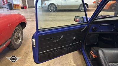 Lot 322 - 1999 ROVER MINI PAUL SMITH