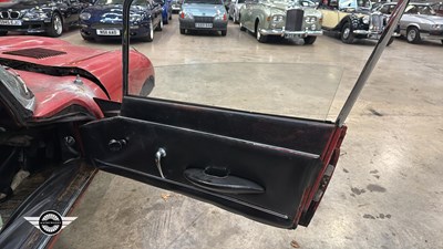 Lot 325 - 1968 JAGUAR 'E' TYPE