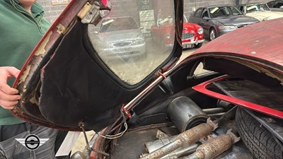 Lot 325 - 1968 JAGUAR 'E' TYPE