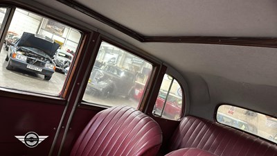 Lot 348 - 1935 SINGER 9 IFS SALOON