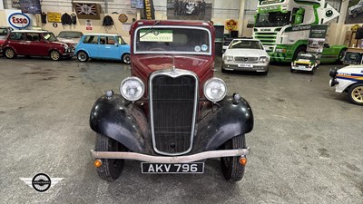 Lot 348 - 1935 SINGER 9 IFS SALOON