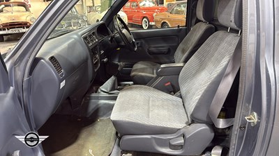 Lot 498 - 2001 TOYOTA HILUX 2.4D 2WD