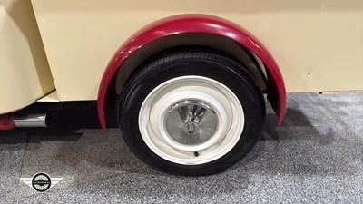 Lot 382 - 1986 CITROEN 2 CV6 SPECIAL