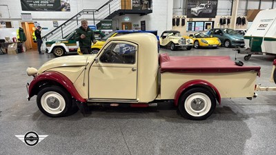 Lot 382 - 1986 CITROEN 2 CV6 SPECIAL