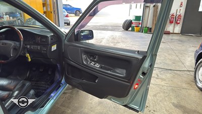 Lot 402 - 1997 VOLVO V70 TDI