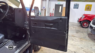 Lot 426 - 2013 LAND ROVER DEFENDER 90 XS TD