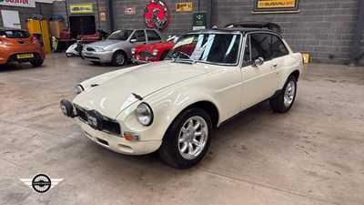 Lot 398 - 1980 MG B GT