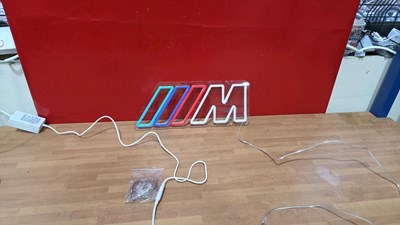 Lot 215 - BMW M NEON LIGHT UP SIGN 16" X 6"