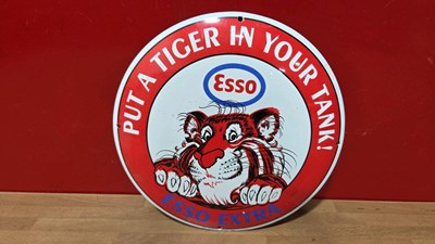 Lot 721 - ESSO EXTRA, PUT A TIGER IN YOUR TANK REPRODUCTION ENAMEL SIGN 12" DIA