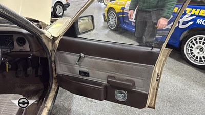 Lot 582 - 1982 FORD CORTINA L