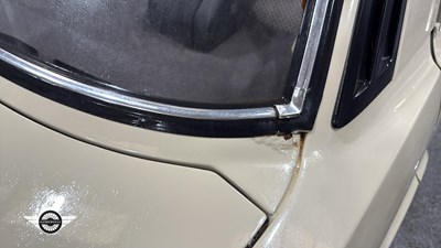 Lot 582 - 1982 FORD CORTINA L