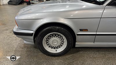 Lot 268 - 1995 BMW 525 I SE
