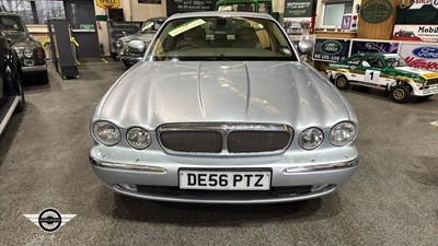 Lot 676 - 2006 JAGUAR XJ EXECUTIVE TDVI AUTO